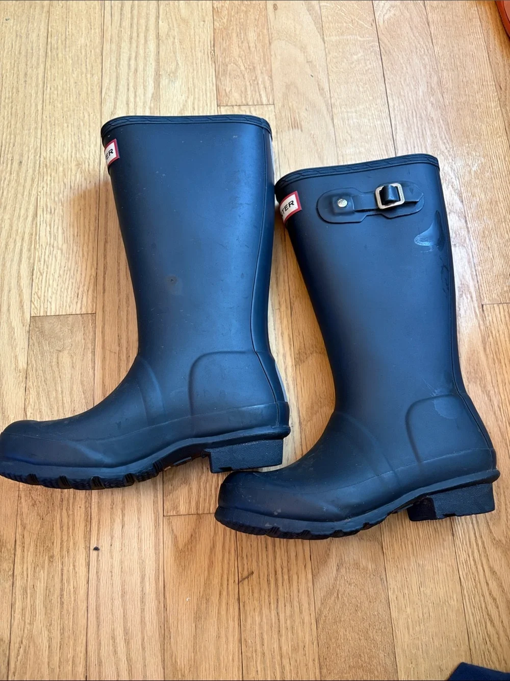 Girls hunter boots size 2